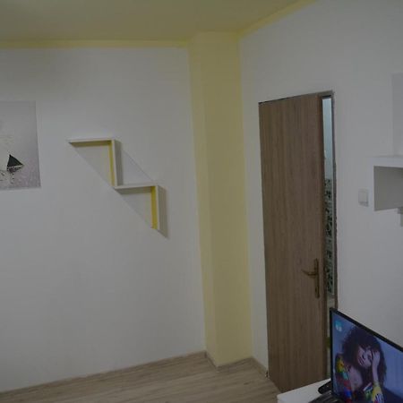 Green Rooms Хунедоара Екстер'єр фото